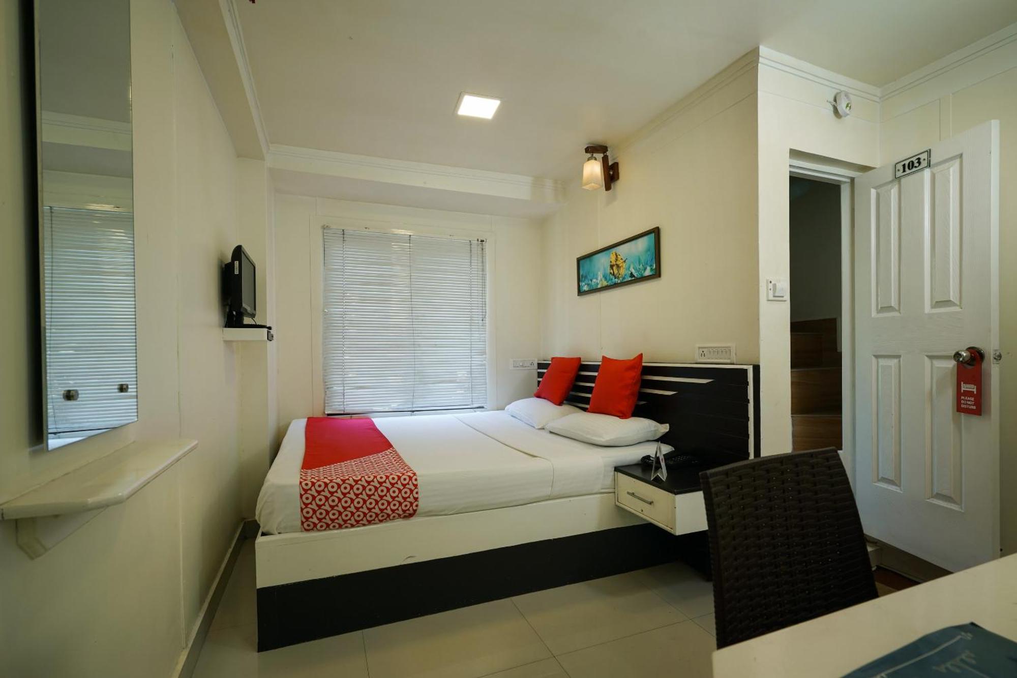 Oyo Hotel Cocoa Tree Munnar Exterior photo